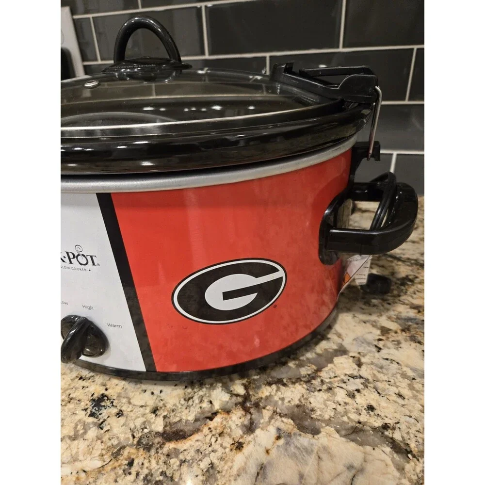 UGA Georgia Bulldogs 6-Quart Cook & Carry Crock-Pot - Tailgating- Tested Working